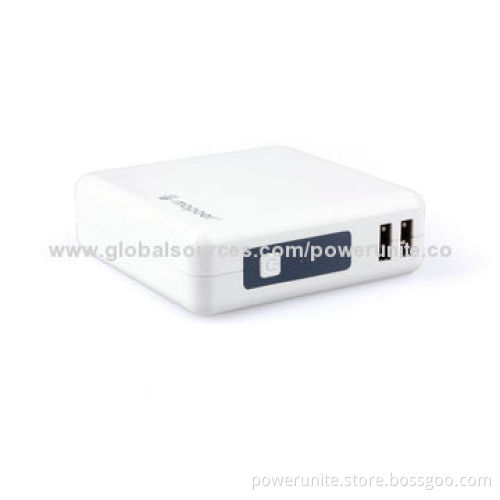 Fashionable Portable AC Charger/Power Bank with 8,200mAh Capacity